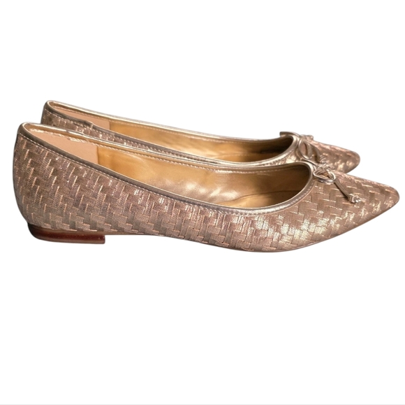 Marc Fisher Apala Woven Flats, Gold Size 9M - Picture 4 of 9